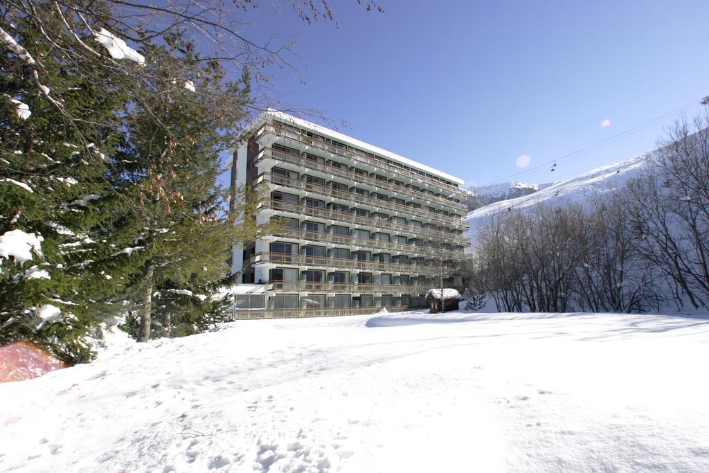 Pierre & Le Moriond